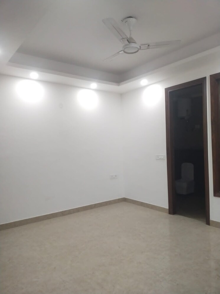Room, saket 3 Bedroom 1500 Sq.Ft. Builder Floor In Saket Delhi 7834850