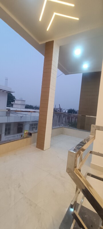 Staircase in 3 BHK Villa at Arsha Madhav Greens, Gomti Nagar – for Sale