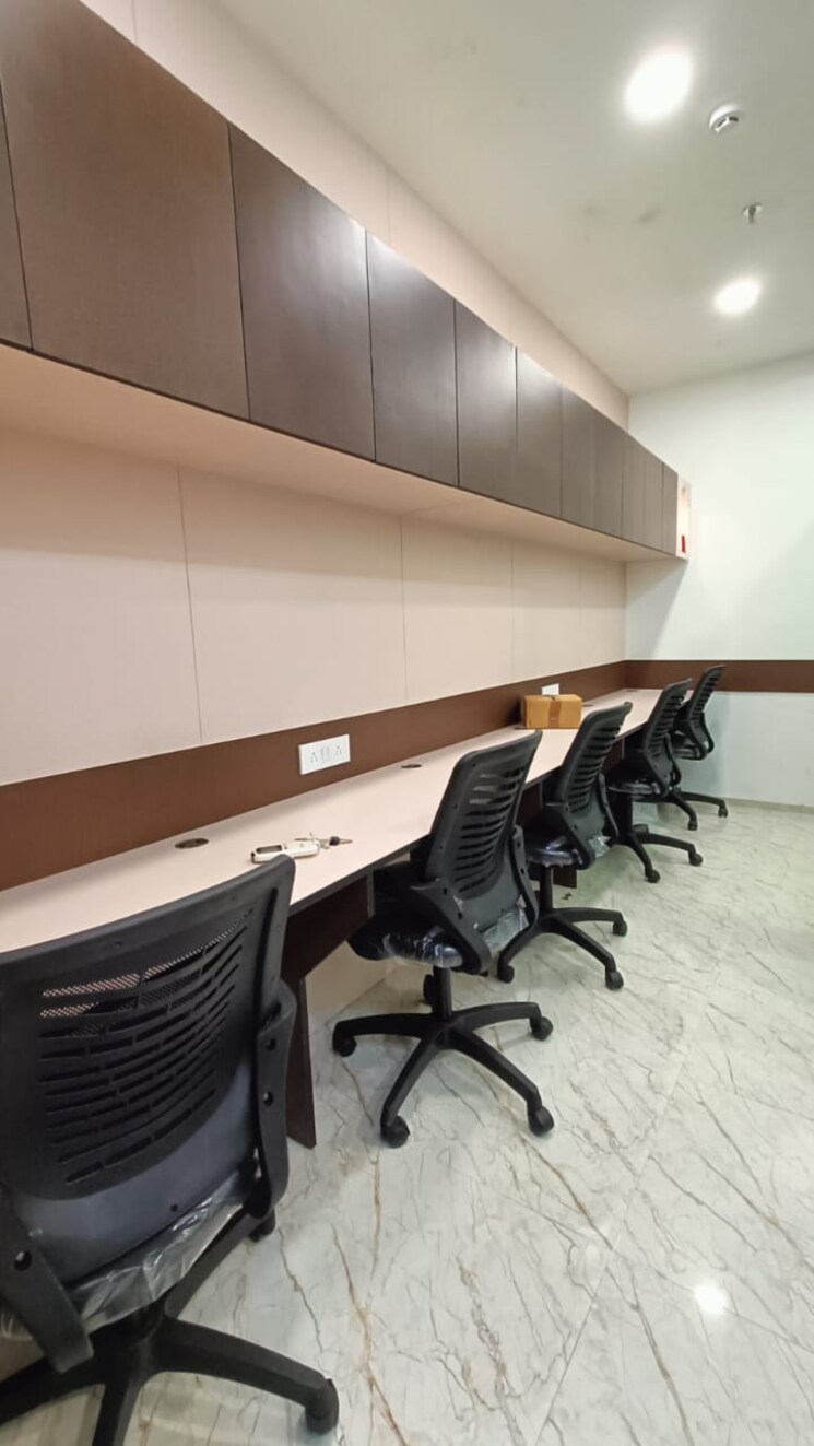  Parking, mani-casadona Commercial Office Space 450 Sq.Ft. In New Town Kolkata 7834940