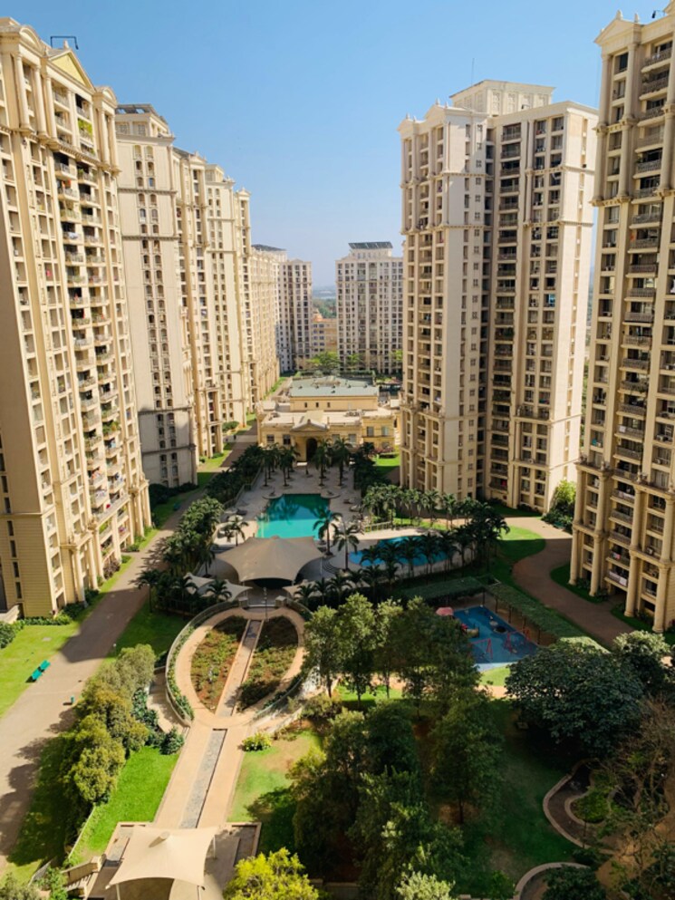 Exterior View, hiranandani-estate-rodas-enclave 4 Bedroom 2020 Sq.Ft. Apartment In Hiranandani Estate Thane 7835040