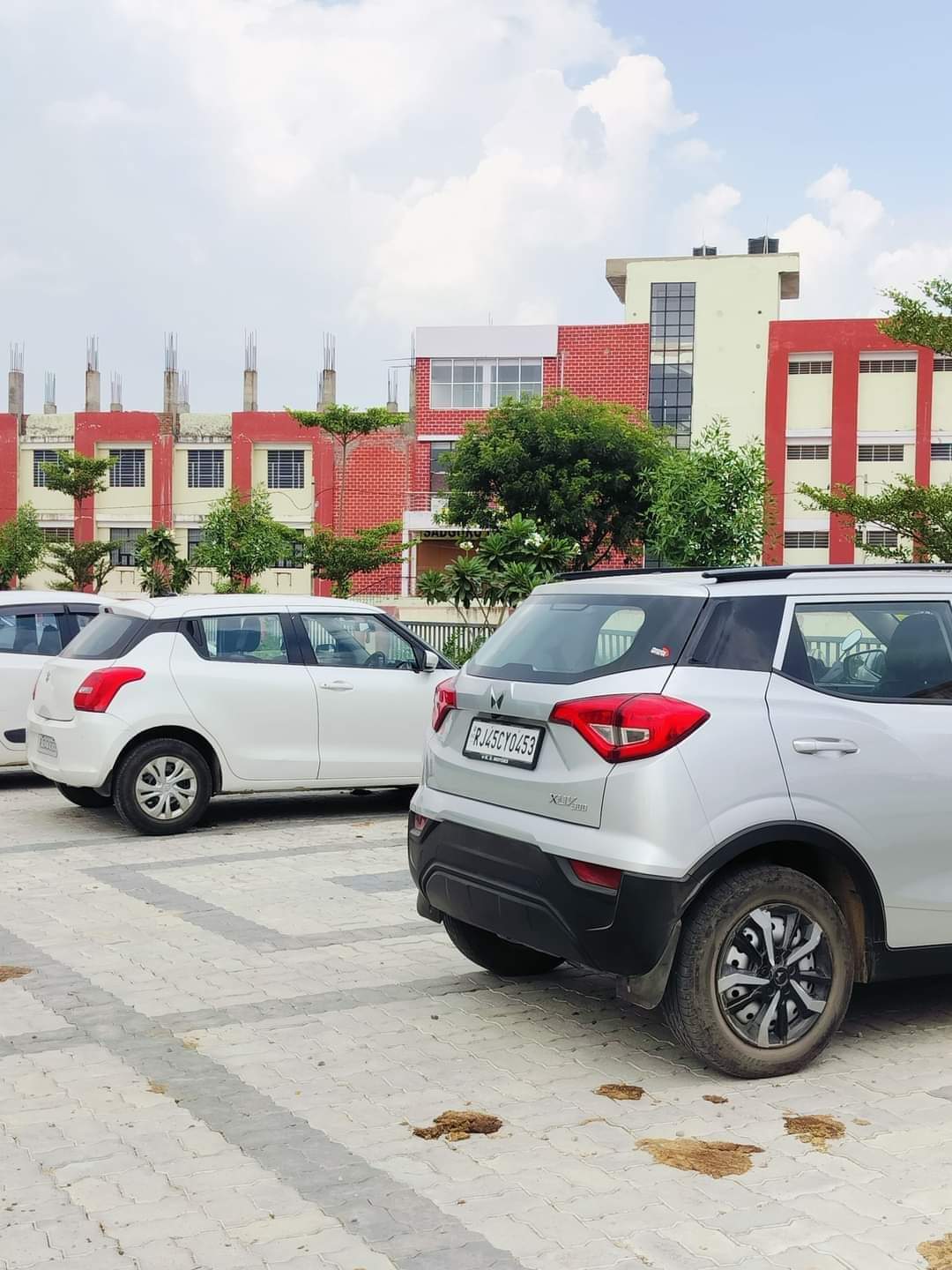 Plot For Sale in Ansal Max Defence City II