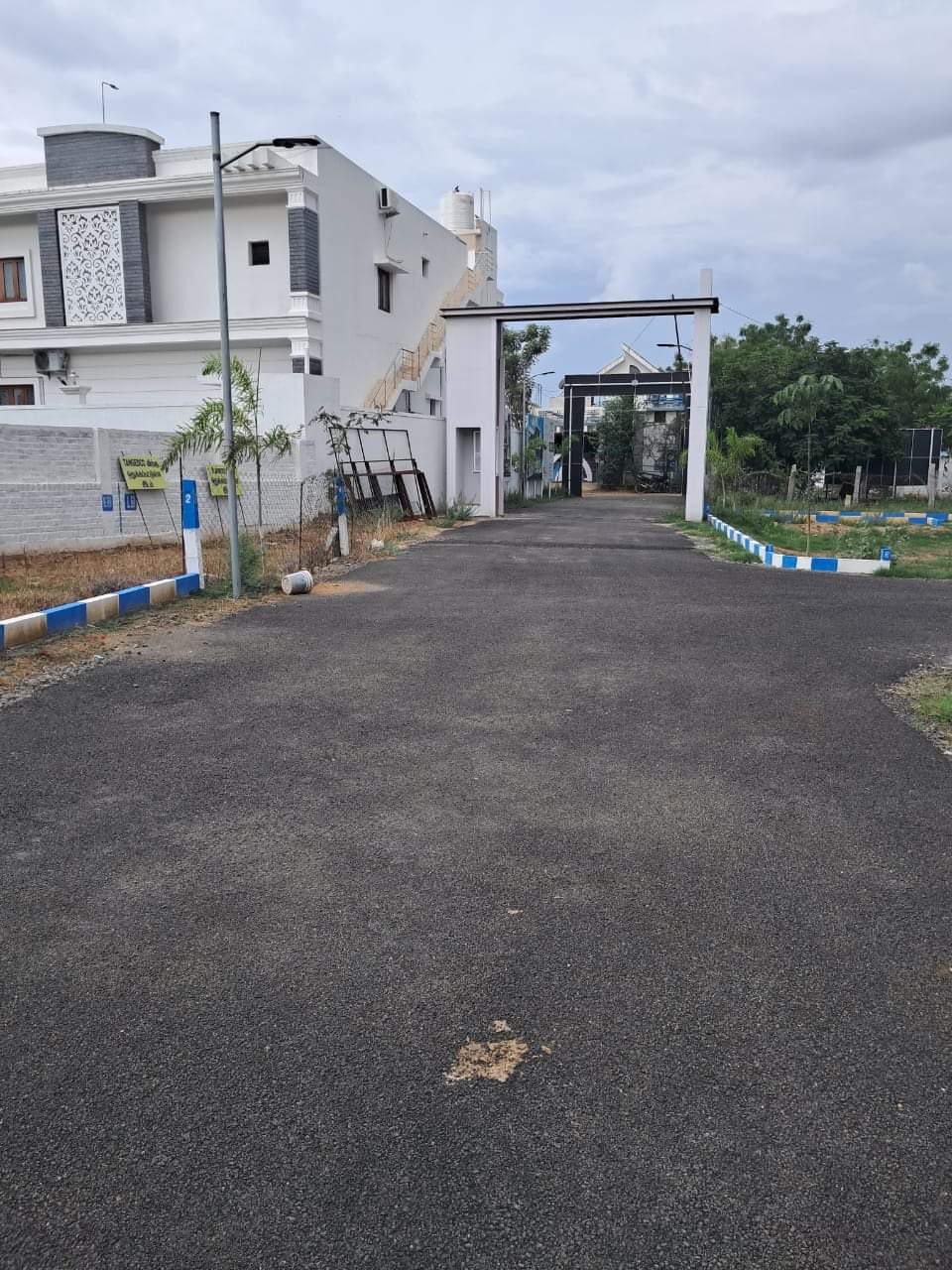 Plot For Sale in E3 Royal Green