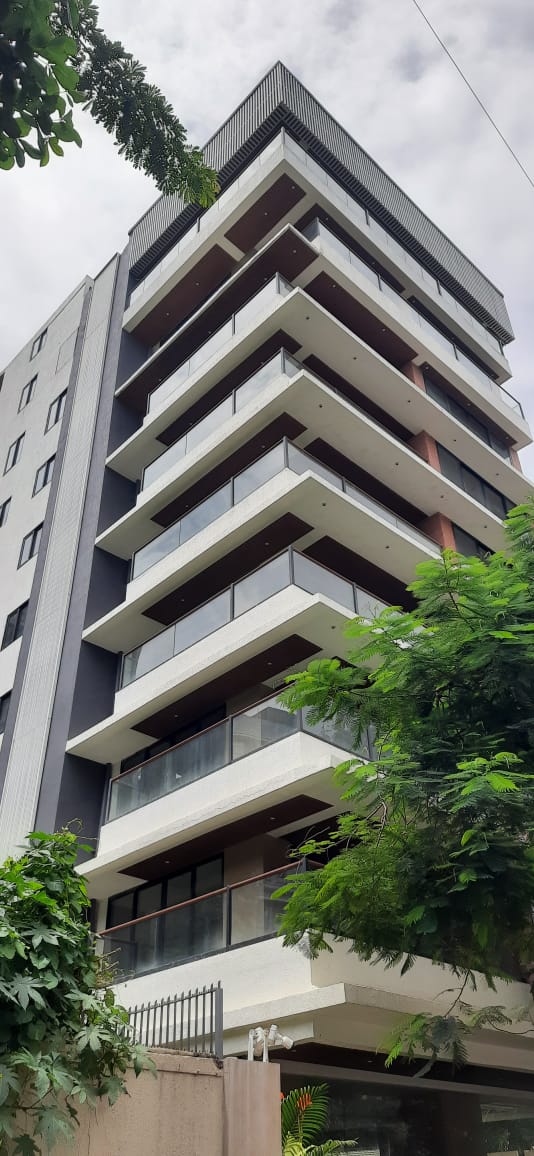 3 BHK Apartment फॉर रेंट इन Vile Parle West Mumbai  7835384