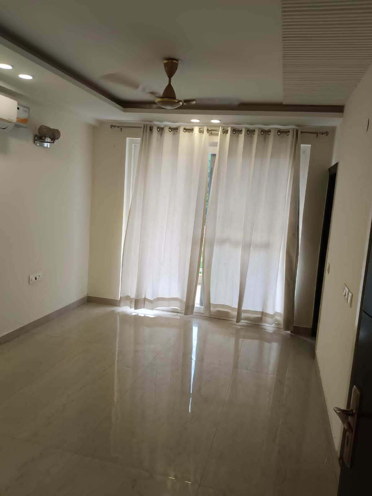 3 BHK Apartment For Rent in Mapsko Royale Ville Sector 82 Gurgaon  7835508