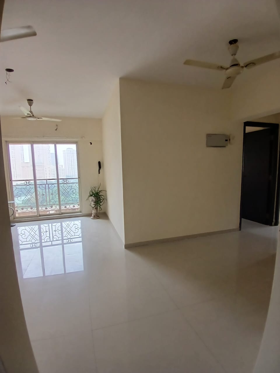 2 BHK Apartment For Sale in Rosa Oasis