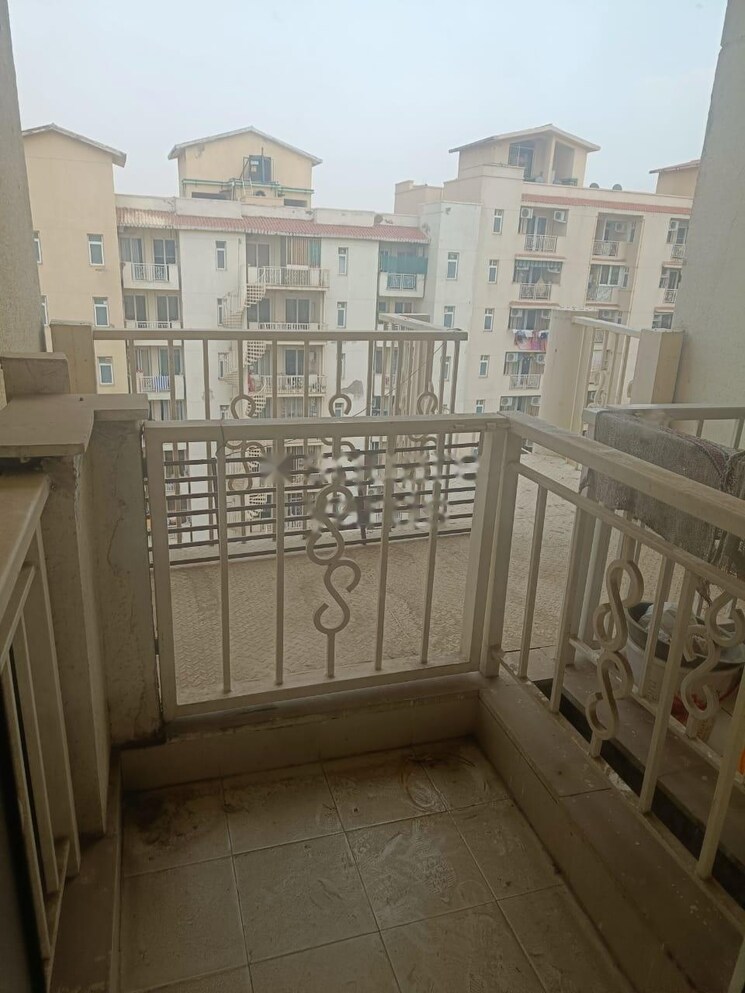 Kitchen, emaar-palm-heights 3 Bedroom 1418 Sq.Ft. Apartment In Sector 77 Gurgaon 7835605