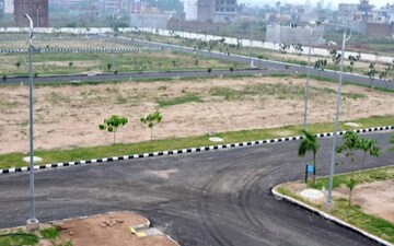 Plot For Sale in Sector 22