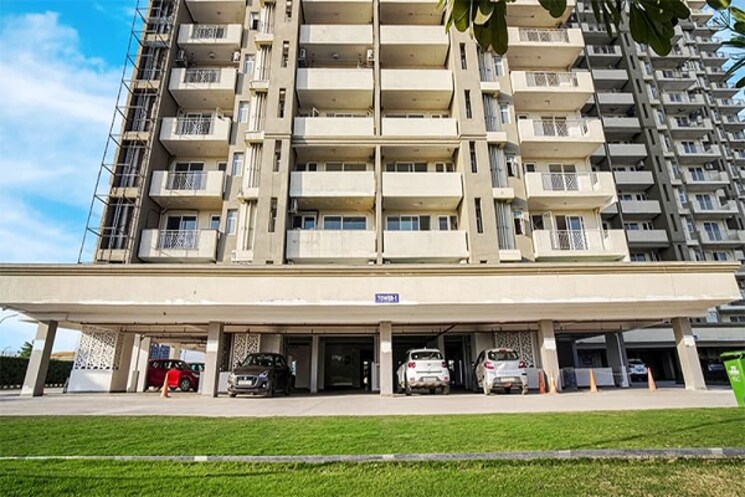  Parking, pareena-coban-residences 2.5 Bedroom 1550 Sq.Ft. Apartment In Sector 99a Gurgaon 7835738