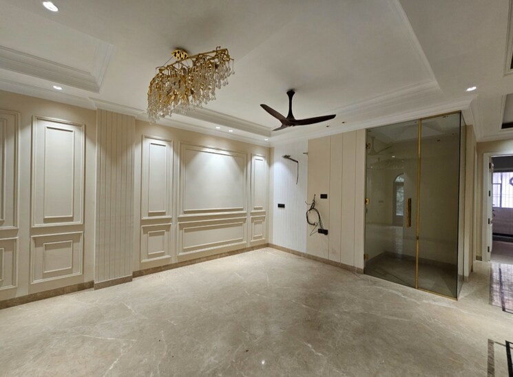 Living Room, new rajinder nagar 3 Bedroom 200 Sq.Yd. Builder Floor In New Rajinder Nagar Delhi 7836013