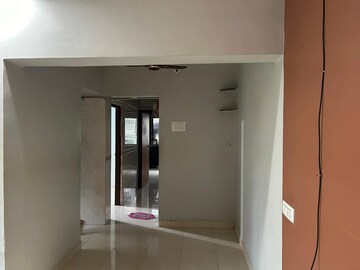 Room in 2 BHK Apartment at Jay Vijay Nagari Phase 2, Nalasopara West – for Sale