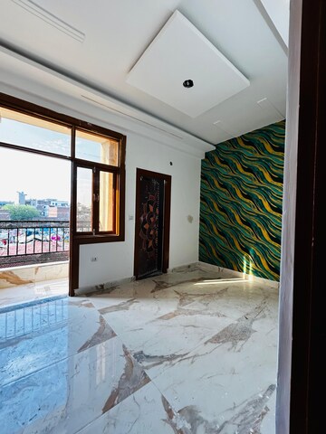 Bedroom in 2 BHK Builder Floor at Dlf Ankur Vihar – for Sale