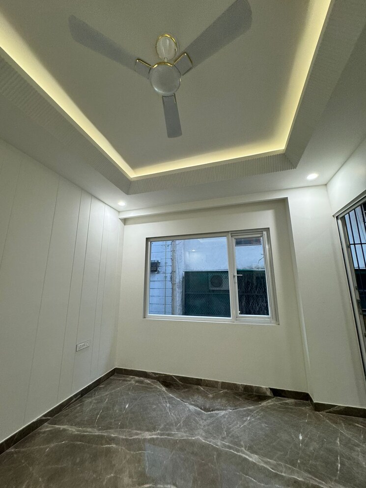 Room, new rajinder nagar 3 Bedroom 200 Sq.Yd. Builder Floor In New Rajinder Nagar Delhi 7836310