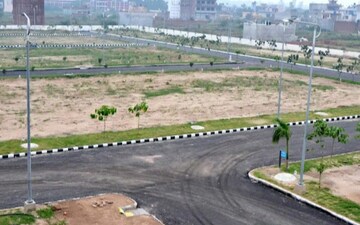 Plot For Sale in Sector 3