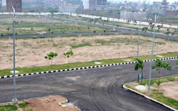 Plot For Sale in Sector 3