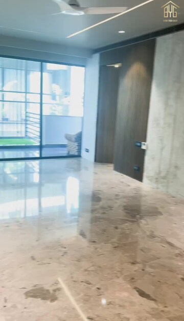 Room in 5 BHK Builder Floor at New Rajinder Nagar – for Sale