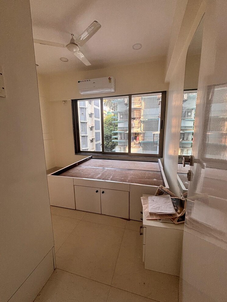 Master Bedroom, ekta-iris 2 Bedroom 800 Sq.Ft. Apartment In Khar West Mumbai 7837317