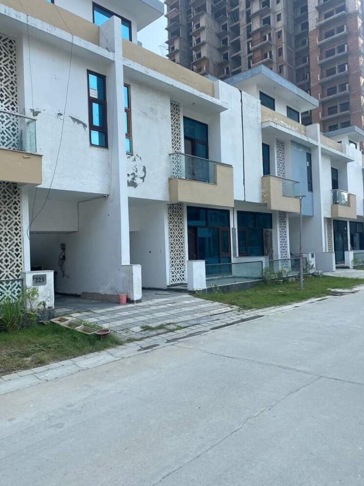 Exterior View, panchsheel-greens 3 Bedroom 120 Sq.Yd. Villa In Sector 16 Greater Noida Greater Noida 7837930