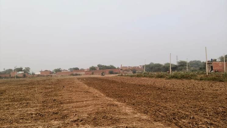undefined, laramda  100 Sq.Yd. Plot In Laramda Agra 7838108