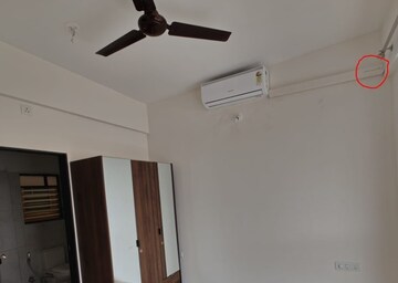Furnished Amenities in 3 BHK Villa at Karapur – for Rent