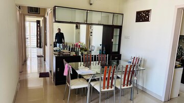 रेसिडेंशियल फ्लैट वर्ग फुट फॉर रेंट इन घोड़बंदर रोड थाने  7838352