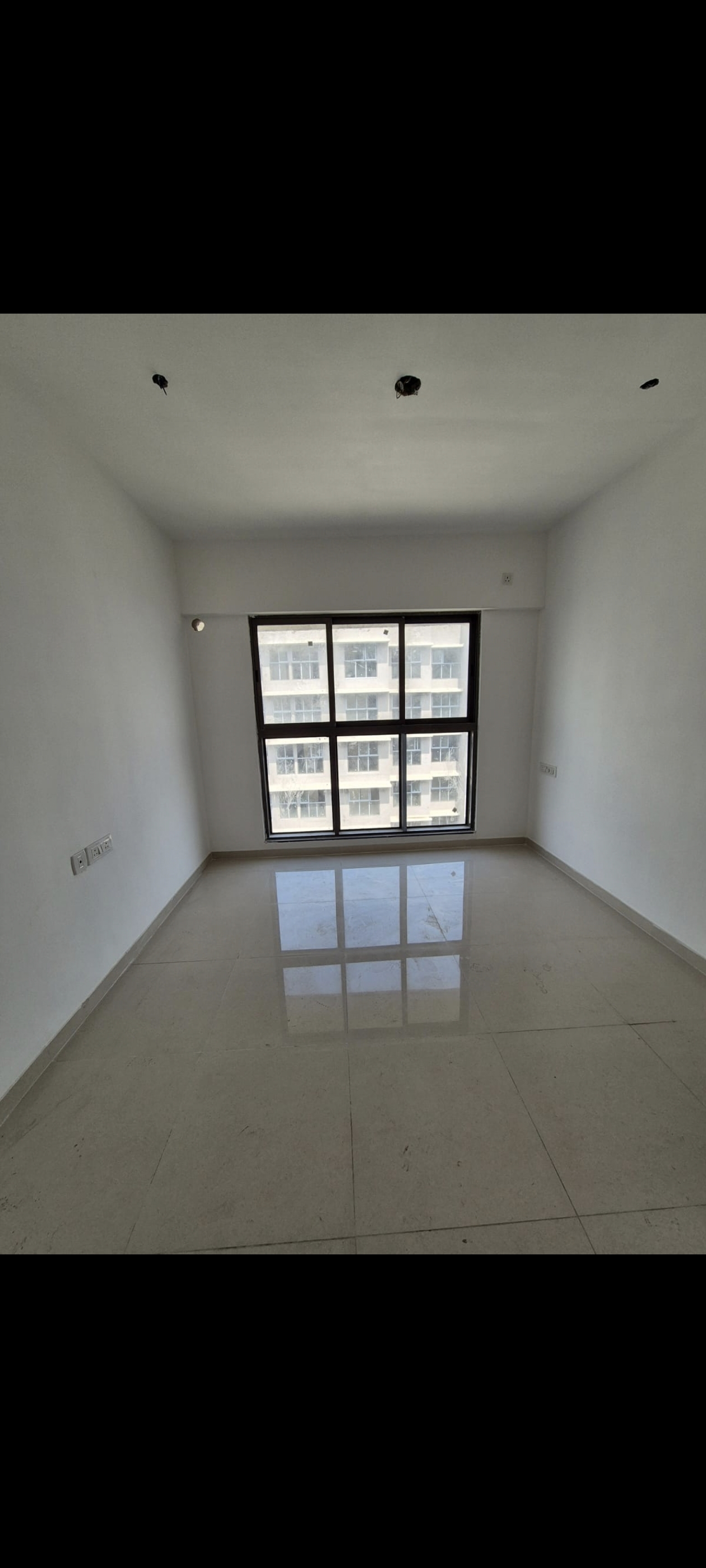 1 BHK Apartment For Rent in UK Iridium Kandivali East Mumbai  7838411