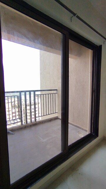 Room in 1 BHK Apartment at Raunak City Sector 4, Kalyan West – for Sale