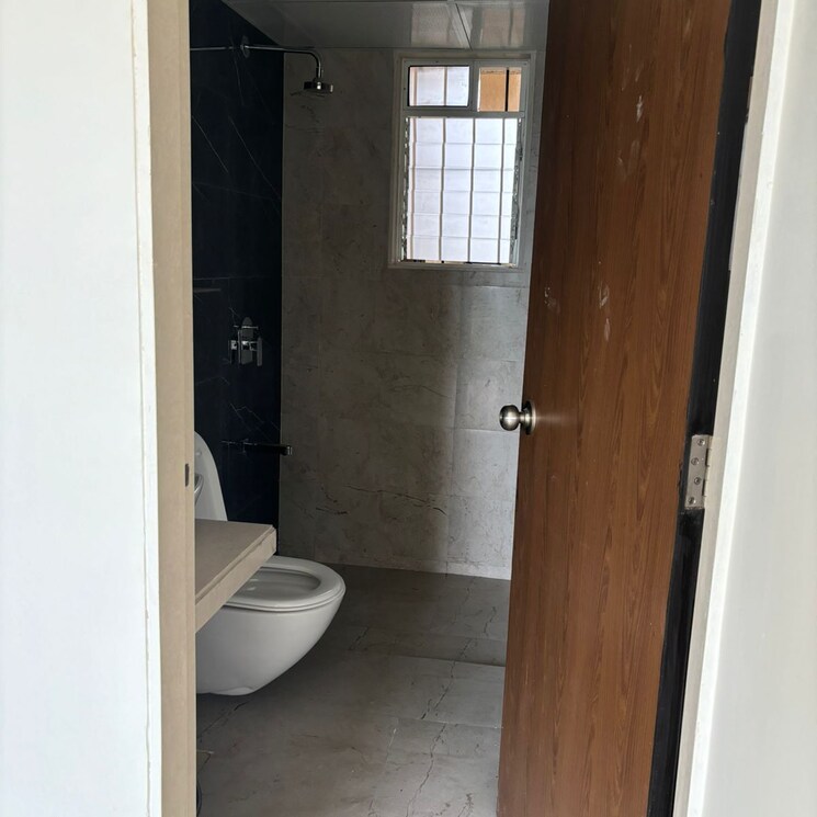 Bathroom, dosti-west-county 2 Bedroom 734 Sq.Ft. Apartment In Kolshet Industrial Area Thane 7838780