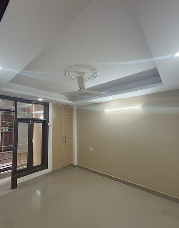 2 BHK Builder Floor For Rent in Chattarpur
