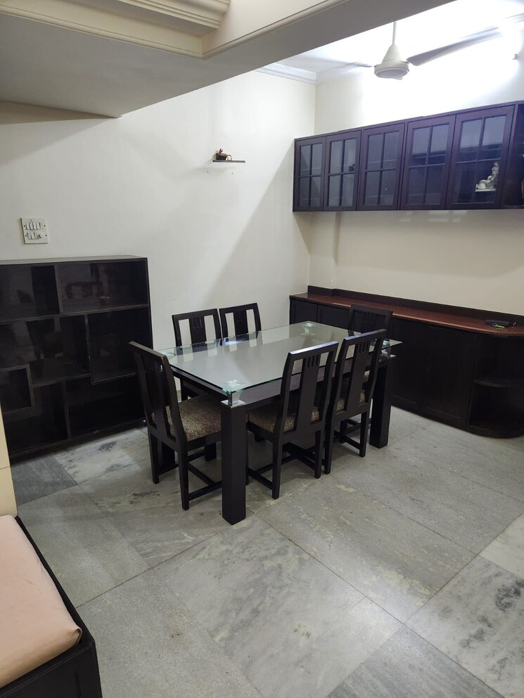 Gym, sea-lord 2.5 Bedroom 900 Sq.Ft. Apartment In Cuffe Parade Mumbai 7838830