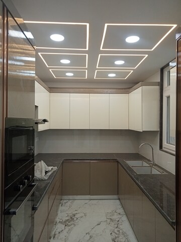 4 BHK Apartment For Rent in Sector 11 Dwarka