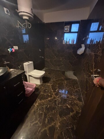Parking in 4 BHK Builder Floor at Ansal Sushant Residency, Sushant Lok Iii – for Sale