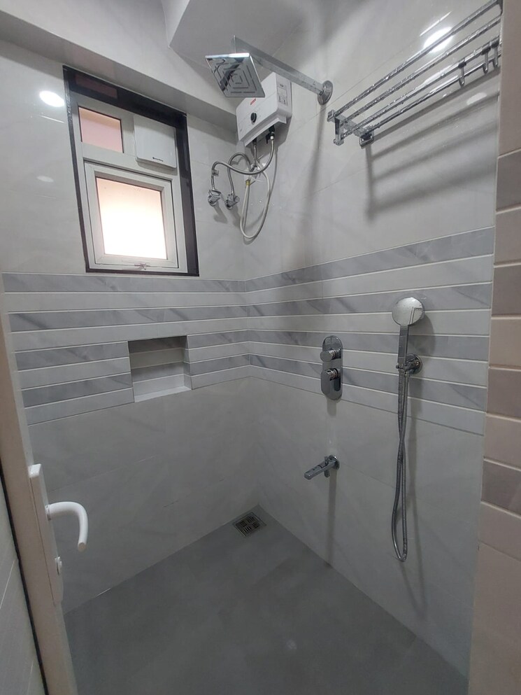 Bathroom, hiranandani-gardens-kingston 1 Bedroom 480 Sq.Ft. Apartment In Powai Mumbai 7838879