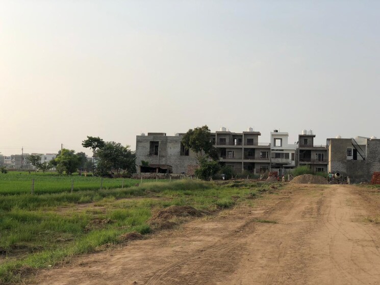 undefined, sector 127  120 Sq.Yd. Plot In Sector 127 Mohali 7838910