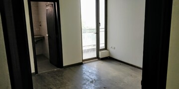 Room in 4 BHK Apartment at Tata Primanti-Executive Apartments, Sector 72 – for Sale