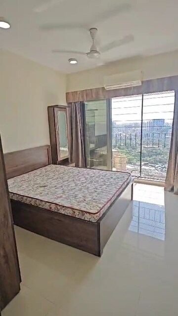 Bedroom in 2 BHK Apartment at Andheri West – for Rent