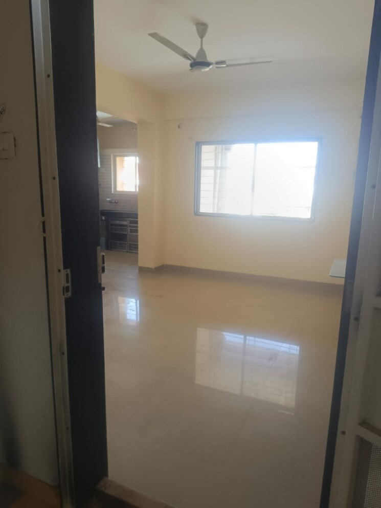 Living Room, varanasi-society 1 Bedroom 650 Sq.Ft. Apartment In Warje Pune 7839139