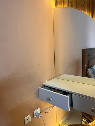Furnished Amenities in 2 BHK Apartment at Supertech Czar Suites, Omicron I Greater Noida – for Sale