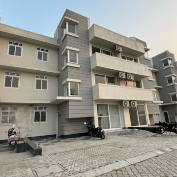 3 BHK Builder Floor For Resale in Pinewood Enclave Wave City Ghaziabad  7839266