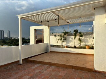 Swimming Pool in 4 BHK Villa at Valmark City Ville, Bannerghatta Road – for Sale