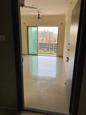 2 BHK Apartment For Rent in Vihang Valley Phase 3, Kasarvadavali