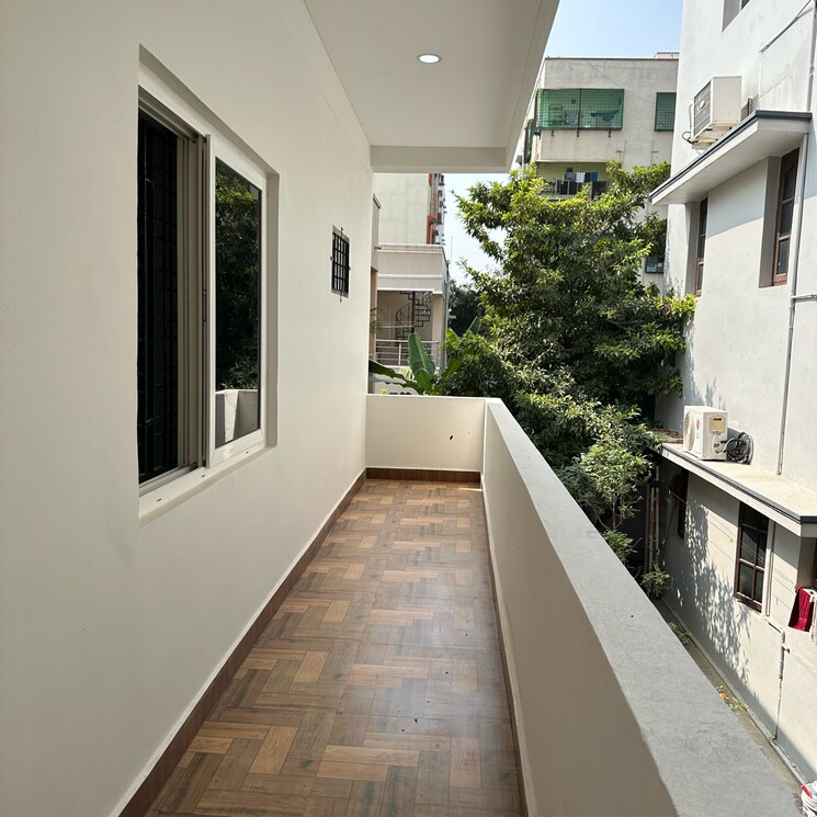 Balcony, devi-kalyan-estates 3 Bedroom 3400 Sq.Ft. Villa In Vayupuri Hyderabad 7839487