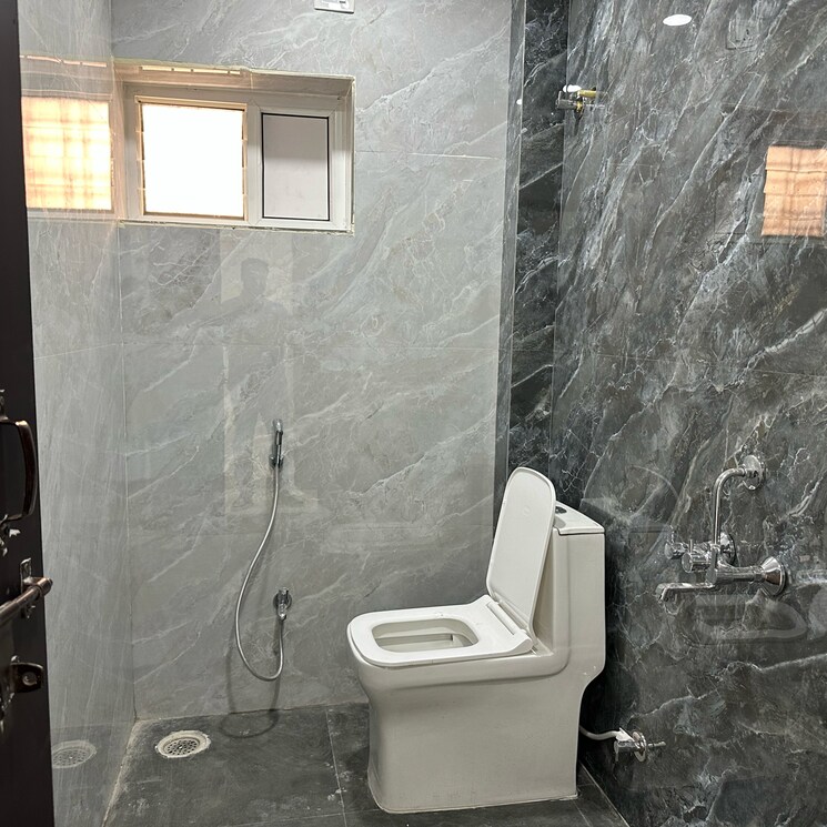 Bathroom, devi-kalyan-estates 3 Bedroom 3400 Sq.Ft. Villa In Vayupuri Hyderabad 7839487