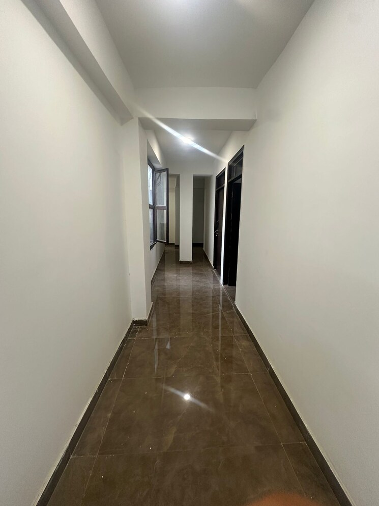 Room, sector 27 Pg For Boys & Girls In Sector 27 7839518