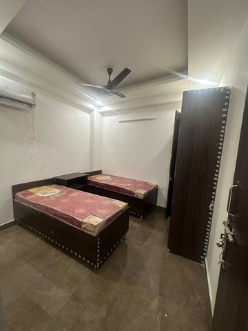  Pg For Rent in Sector 27