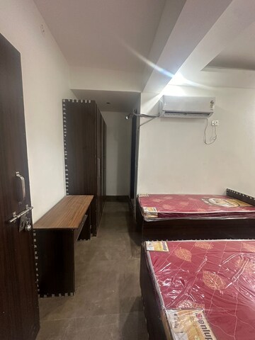 Furnished Amenities in  Pg at Sector 27 – for Rent