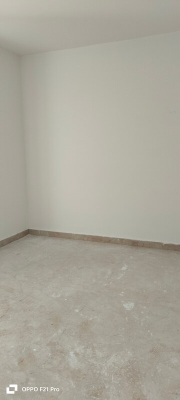 Room in 2 BHK Apartment at Canny Aravindam, Bowrampet – for Sale