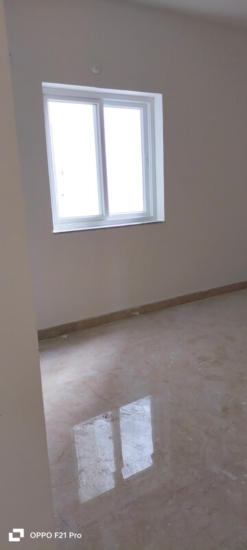 Room in 2 BHK Apartment at Canny Aravindam, Bowrampet – for Sale