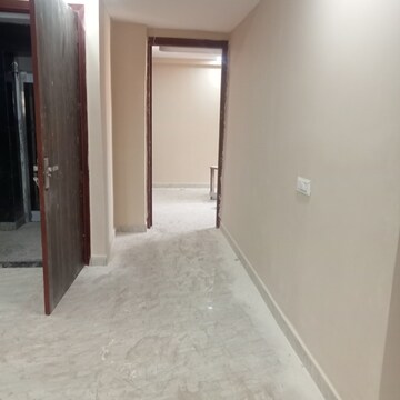 Room in 3 BHK Builder Floor at Chattarpur – for Sale