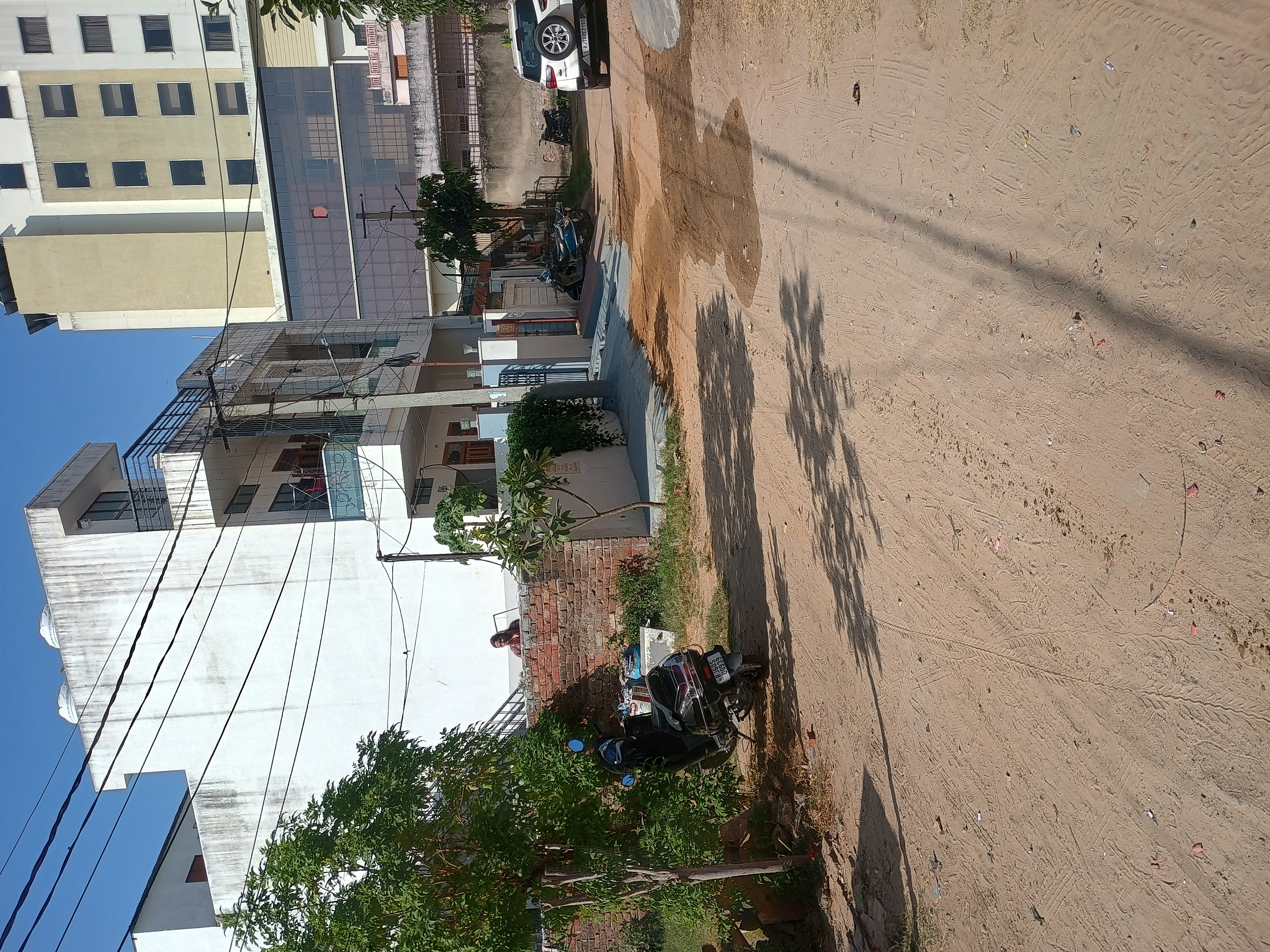 Plot For Sale in Dabas Road Daron Puri Nea