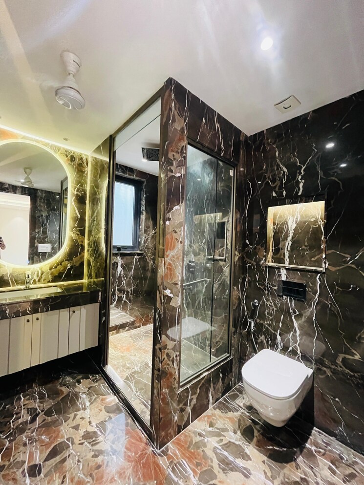 Gym, suncity-heights 4 Bedroom 500 Sq.Yd. Builder Floor In Sector 54 Gurgaon 7839621